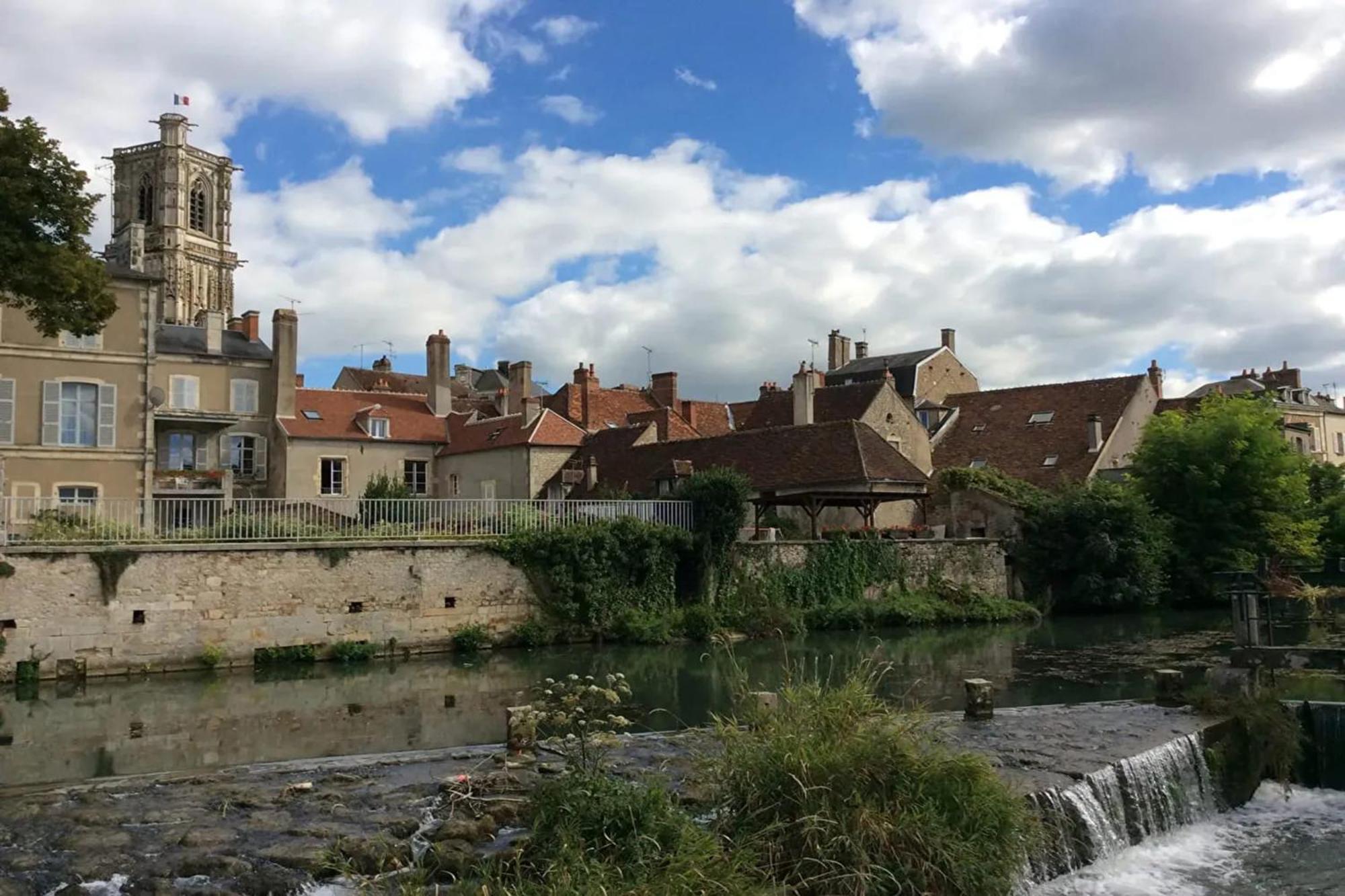 Maison Conviviale A Clamecy Avec Parking Inclus Villa Eksteriør bilde